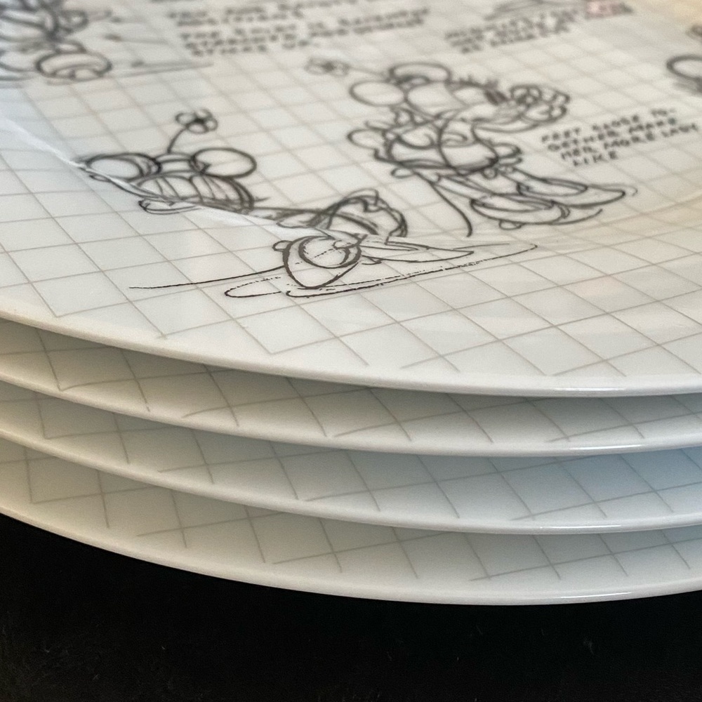 Minnie Mouse plates - Picture 9 of 10